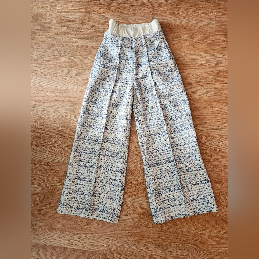 Wide-Leg Textured Knit Pants in Ivory & Blue